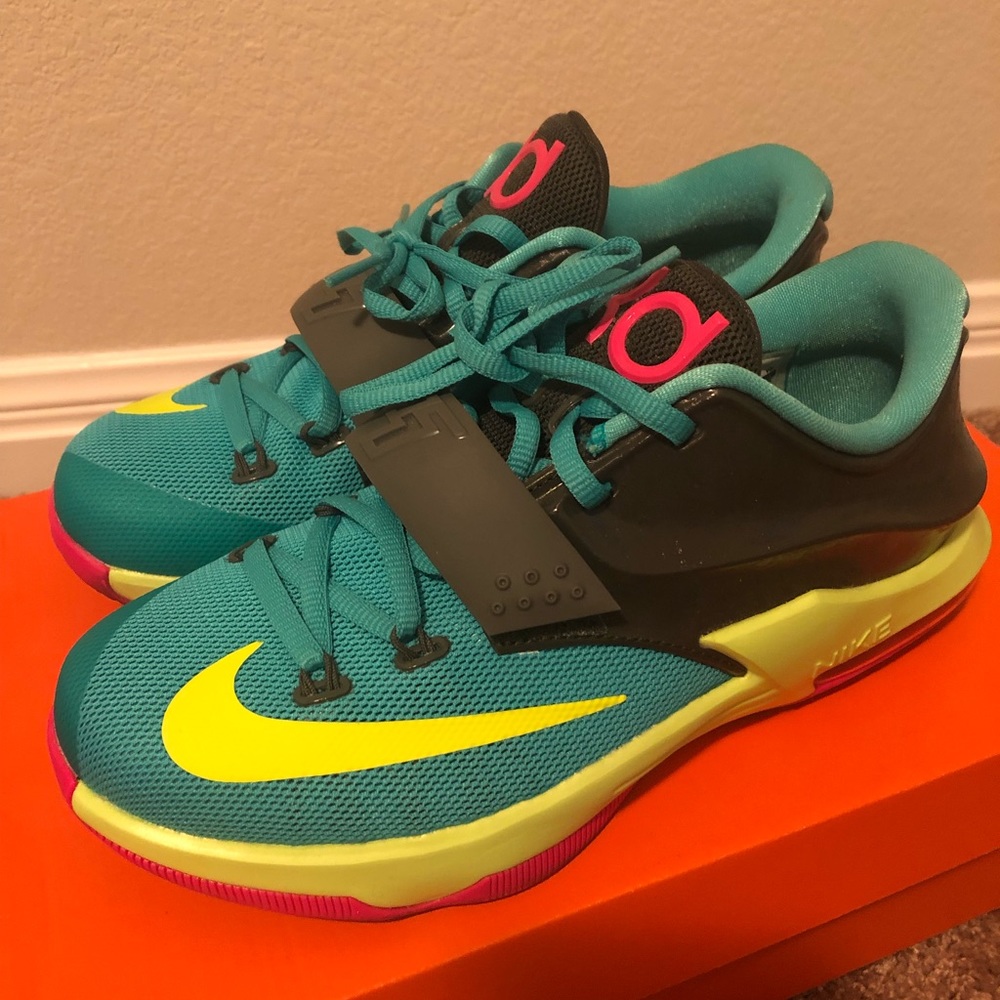 Nike Kids KD VII (GS) Sz 4.5 - Picture 2 of 3